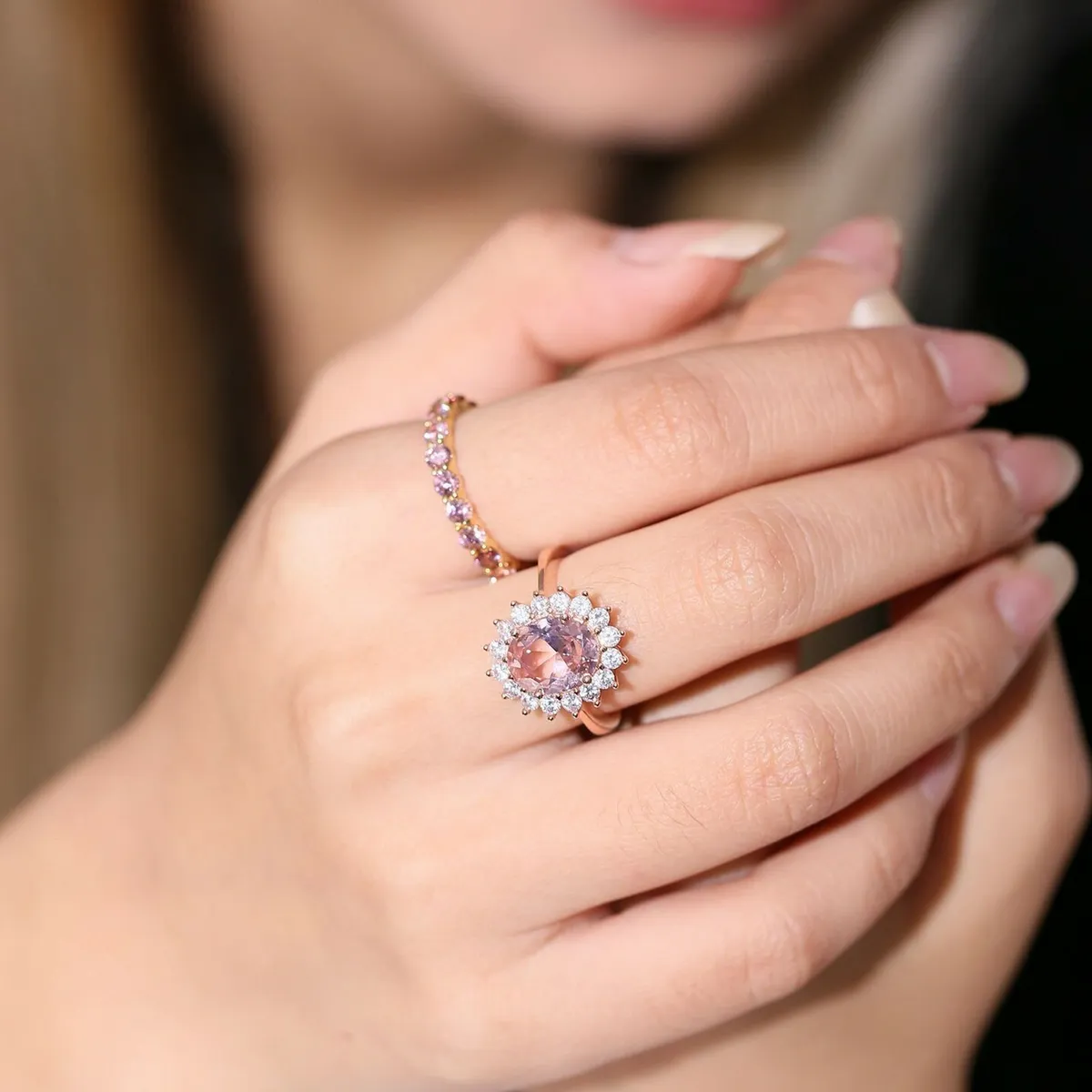 Ariana Grande Engagement Ring Rosery Poetry