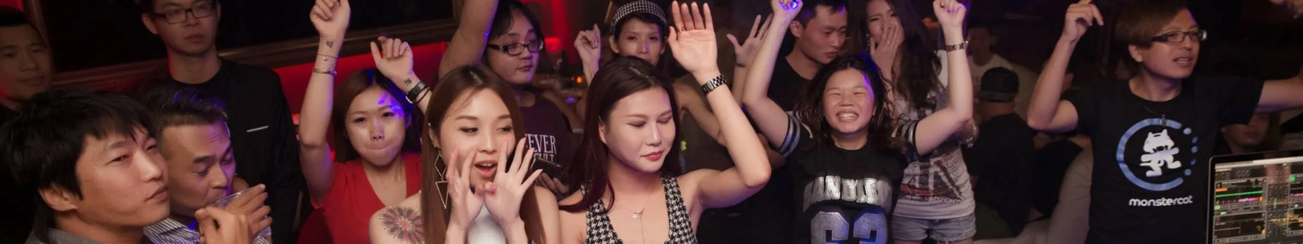 92ccdj is sharing the best chinese dj songs! - Buymeacoffee