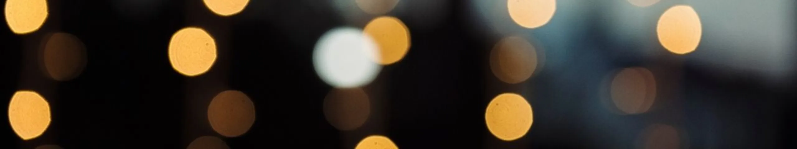 Arina Ukraineアリナ ウクライナチャンネル is YouTubeビデオの反応クリエイター/YouTube Videos