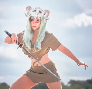 Satiella is Cosplay and Fantasy - Buymeacoffee