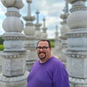 uncle_traveling_mike