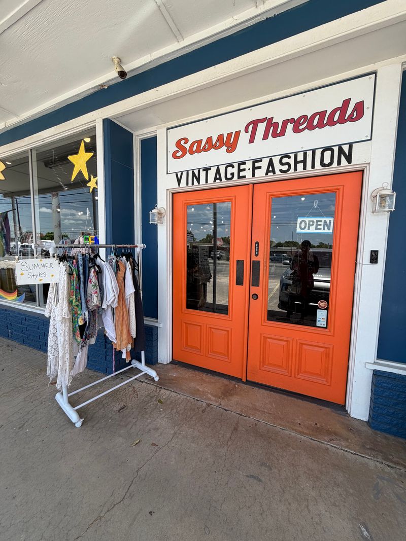 Sassy Threads