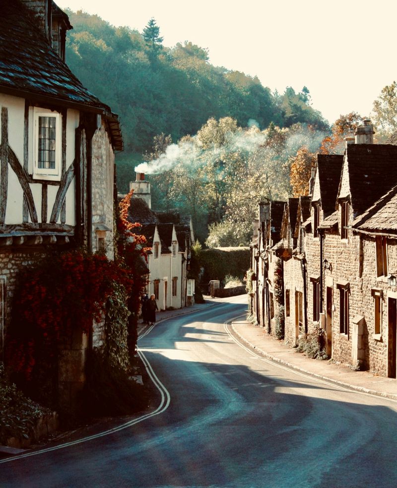 Castoffs to England Excerpt