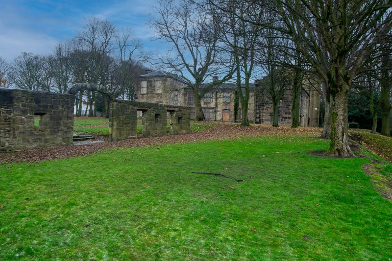 A Crisp Walk Around Bolling Hall