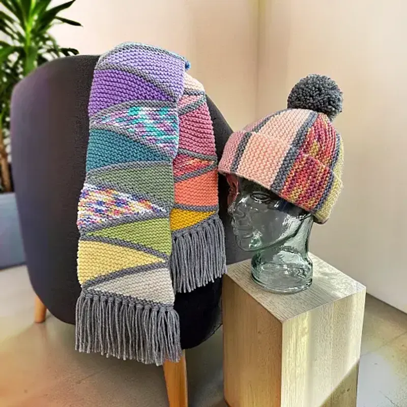 The new Mosaic Scrap Beanie & Scarf knitting pattern is now available!