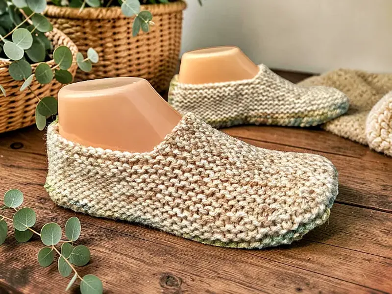 Sideways Slippers Knitting Pattern