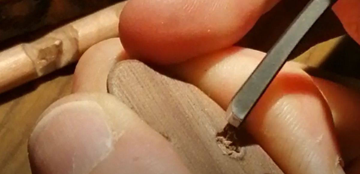 1 hour beginners lesson carving a pendant