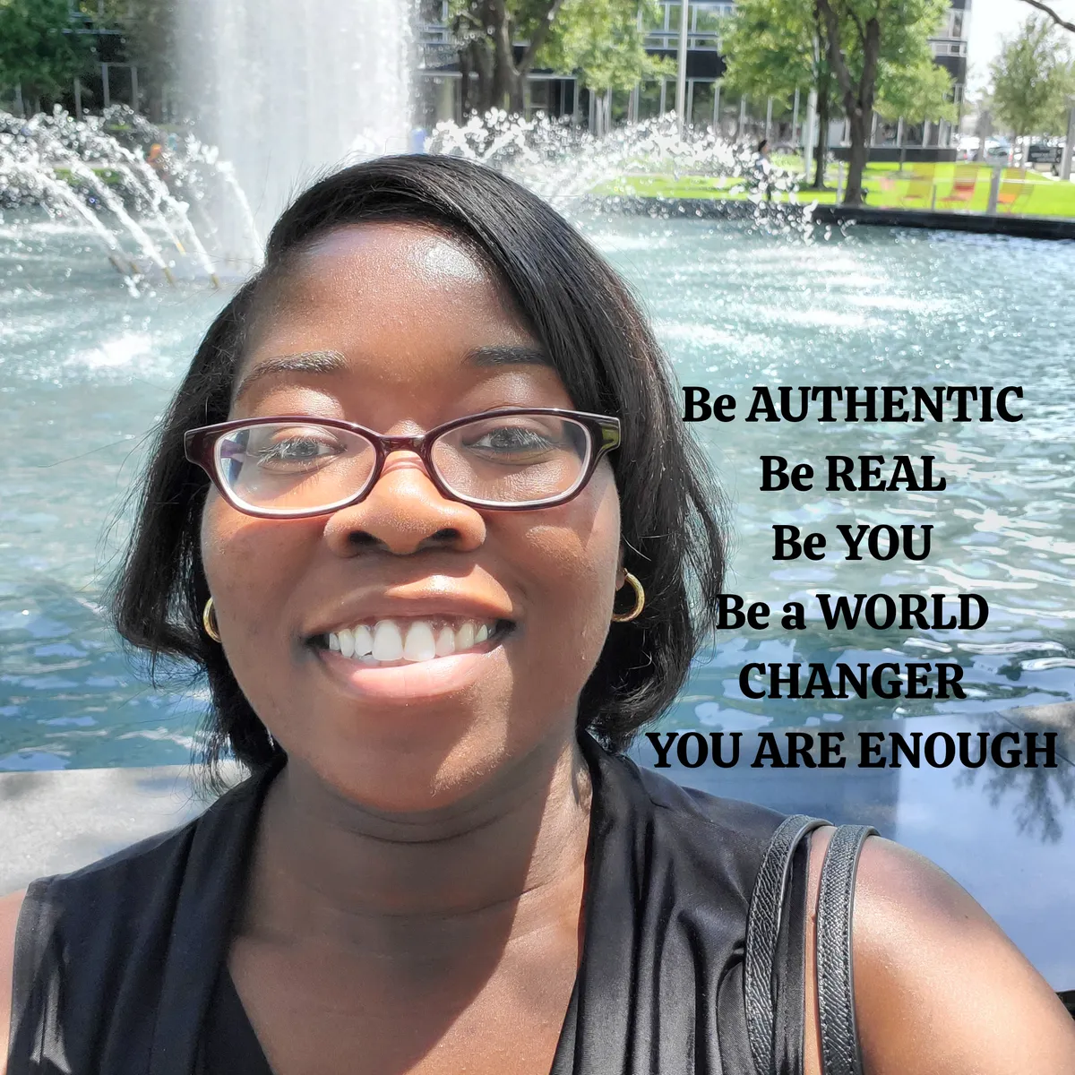 Extras Genesis Amaris Kemp