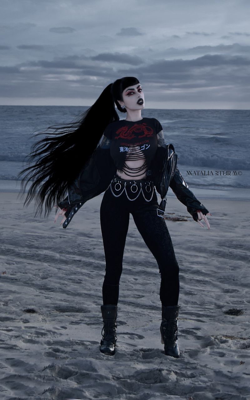 Photography/Editor/Model: Natalia Storm