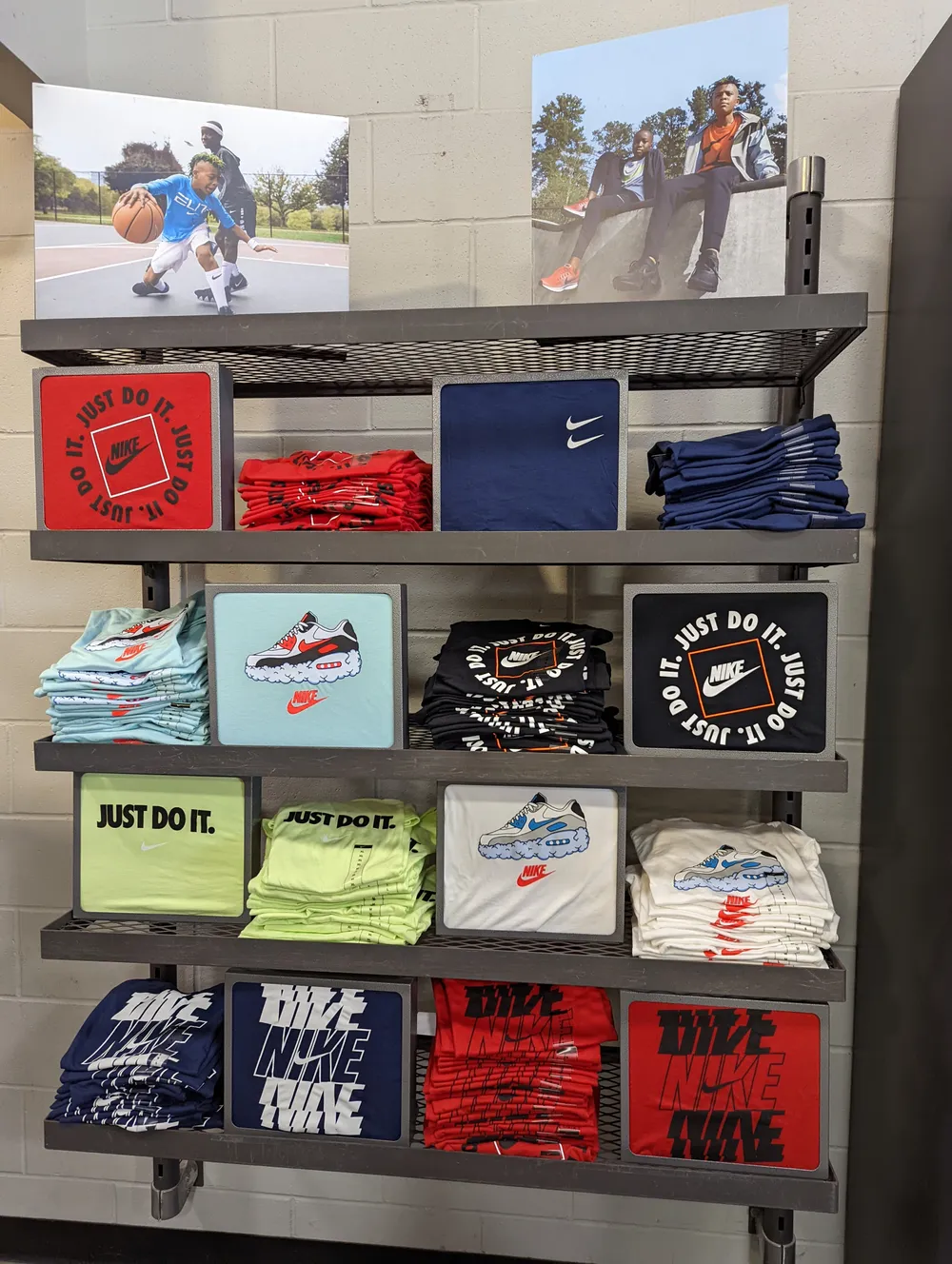 Nike Factory Store - Kitchener. Kitchener, CAN.  CA