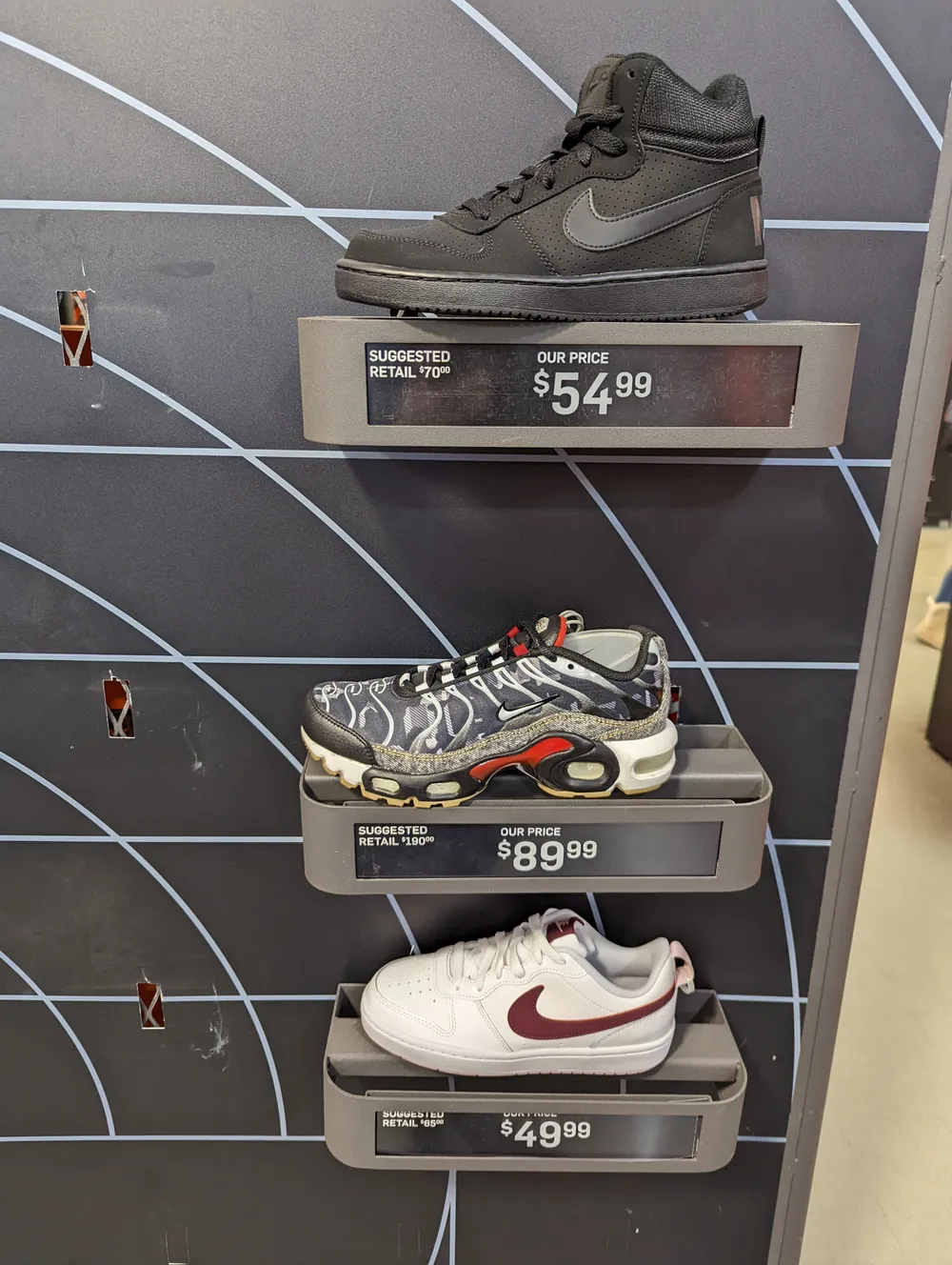 Nike employee 2024 store prices