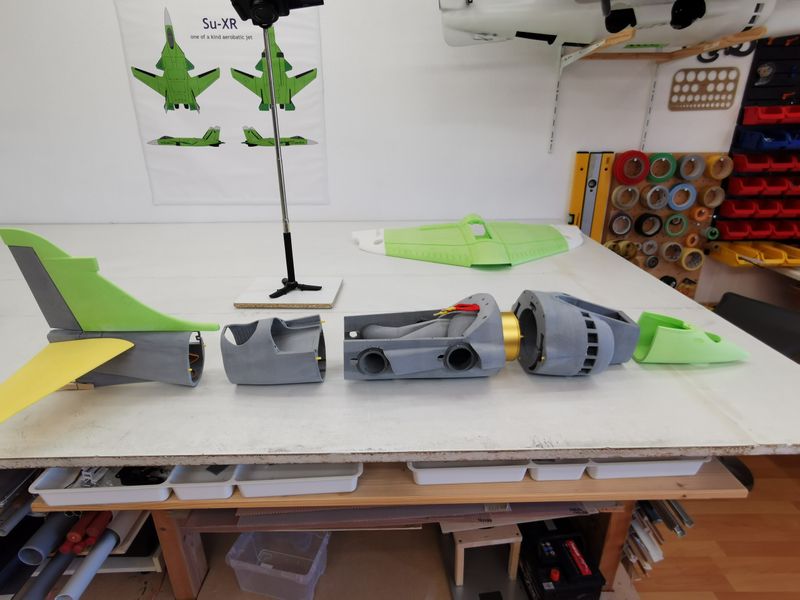 The 3D-Print Harrier is getting assembled!