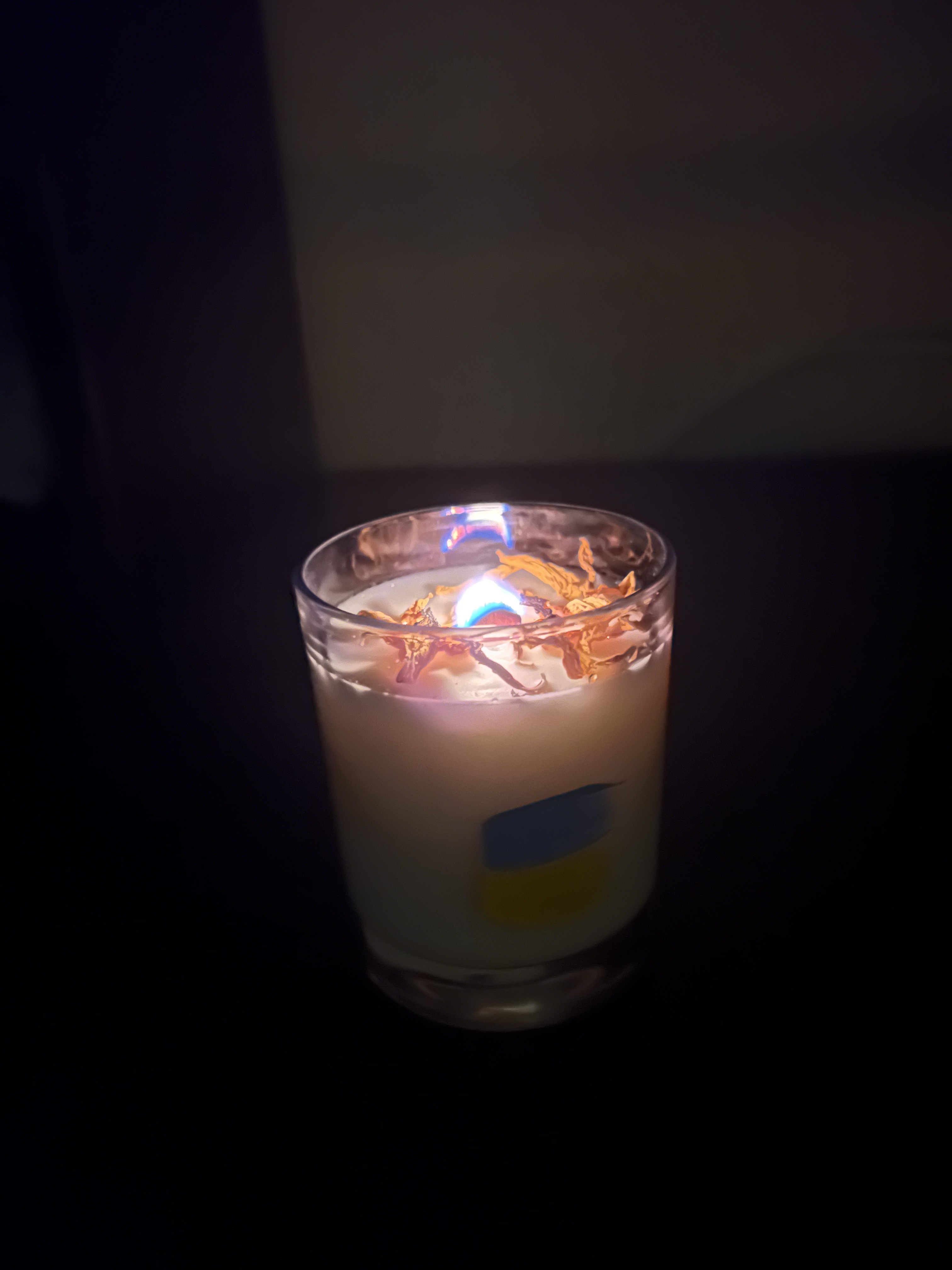 Brave candles from Ukraine — Yaroslava Buymeacoffee