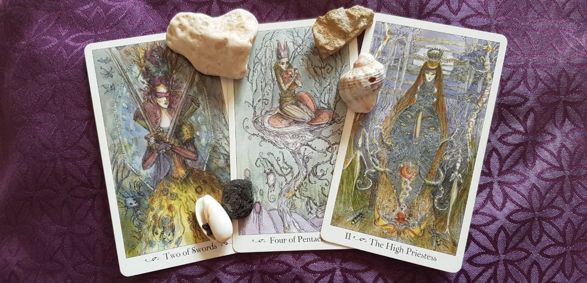 Tarot Card Reading  (1 Question)