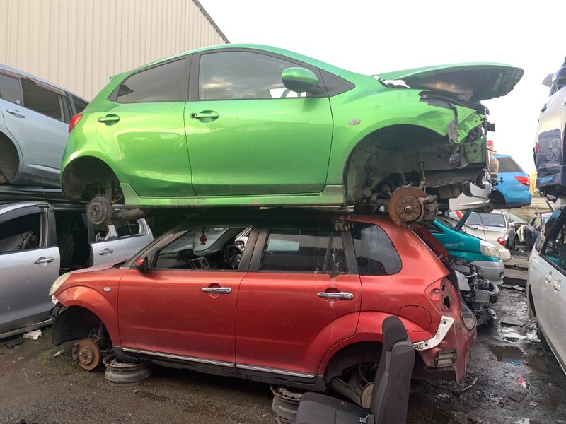 What to Expect When You Sell Your Car to a Wrecker in Hamilton