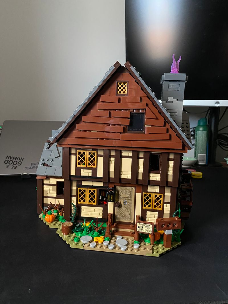 Lego Hocus Pocus House