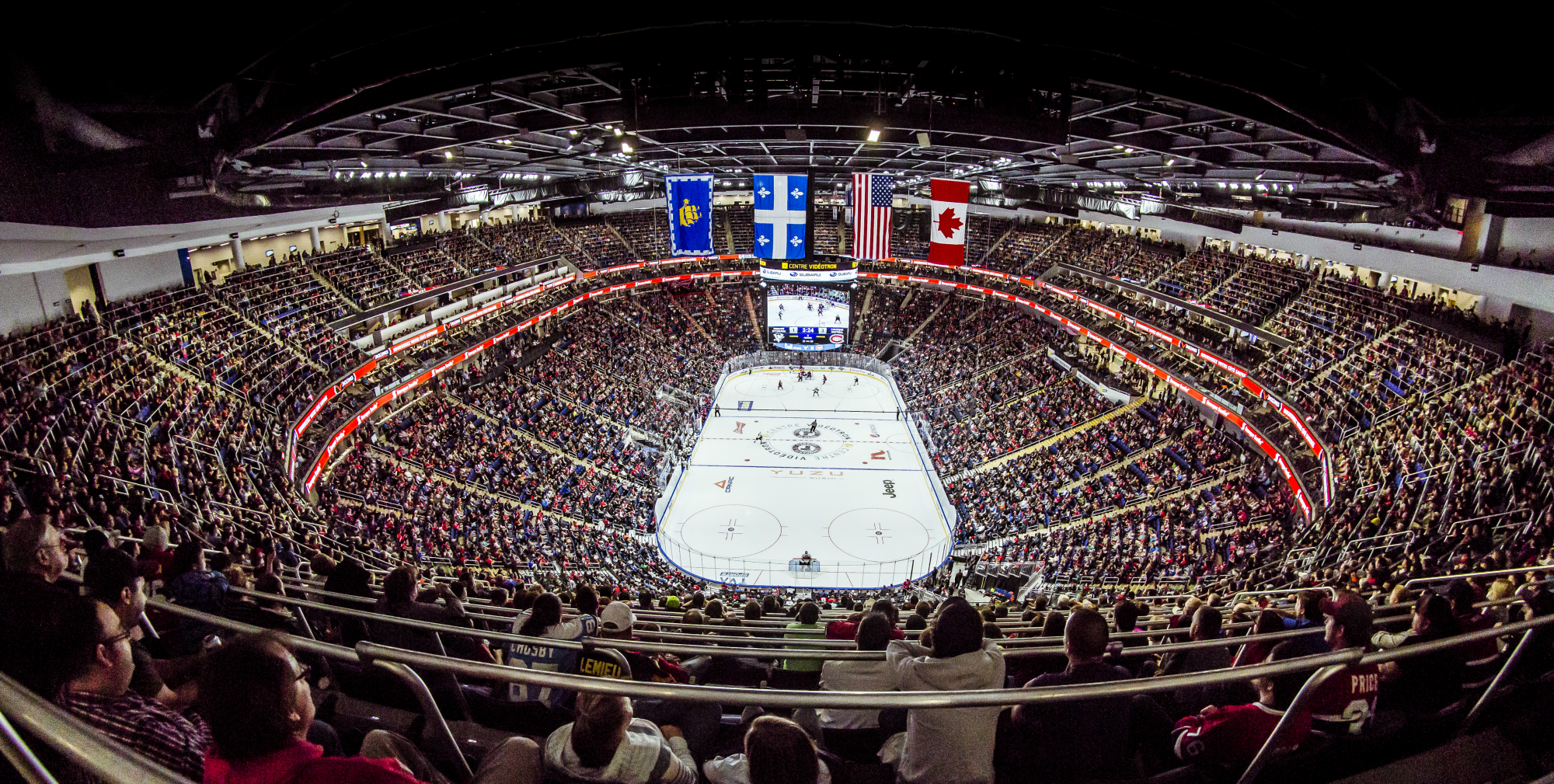 Самая большая арена. Хоккейные арены НХЛ. Хоккейная Арена NHL. Арены НХЛ вместимость. Квебек Арена.