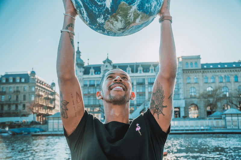 The Ultimate Guide to Digital Detox: Reconnect with Yourself for Improved Mental Well-bein