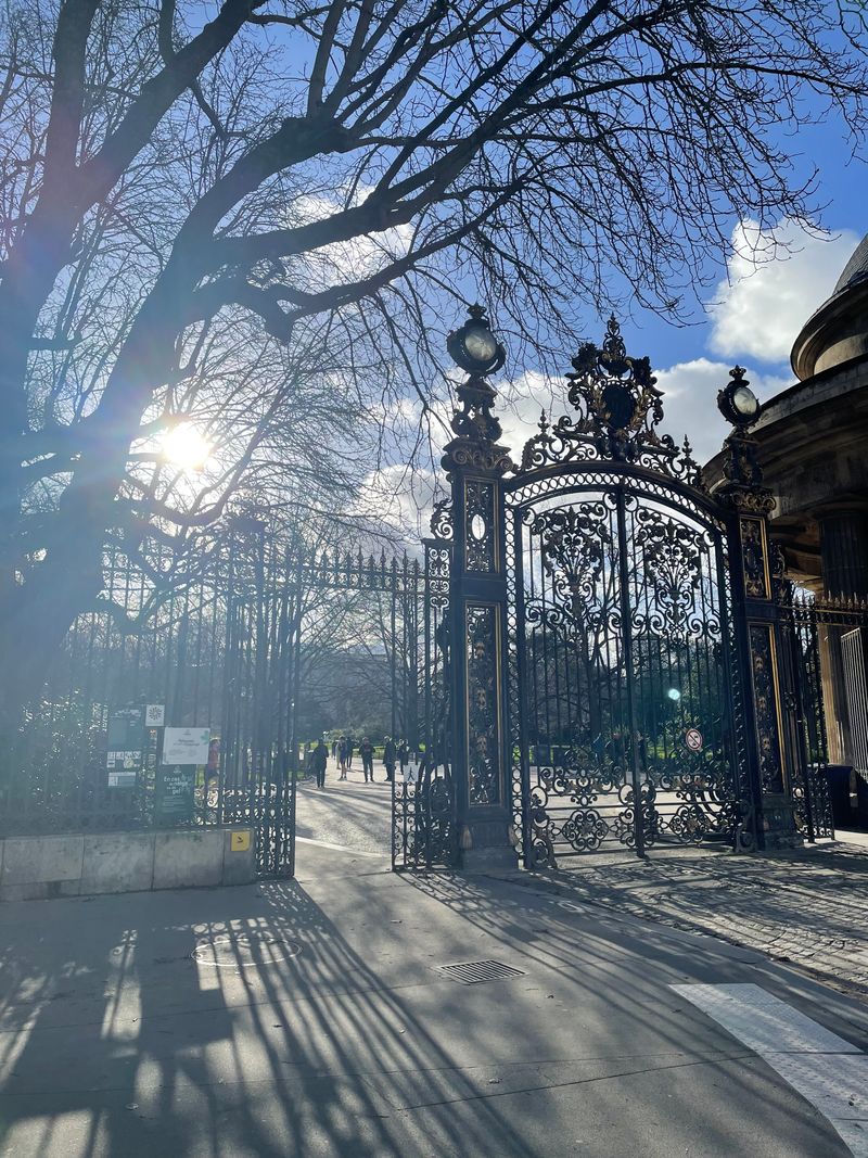 Walk in the 17th arrondissement