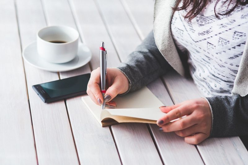 5 Factors That May Affect Hiring Translation