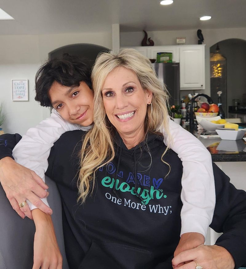 Mom & son supporters