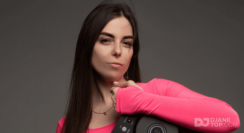 Vote for me on DJanes