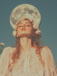 In the world but not of it : Welcome to the Virgo/Pisces Eclipse SZN