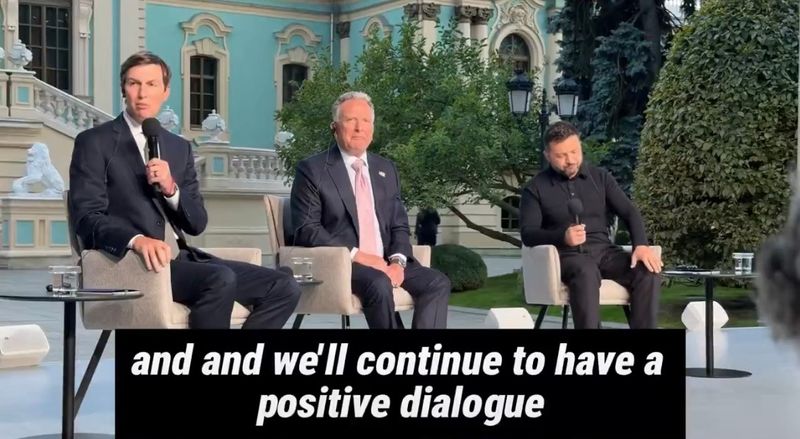 Úpadek a pád americké diplomacie v přímém přenosu