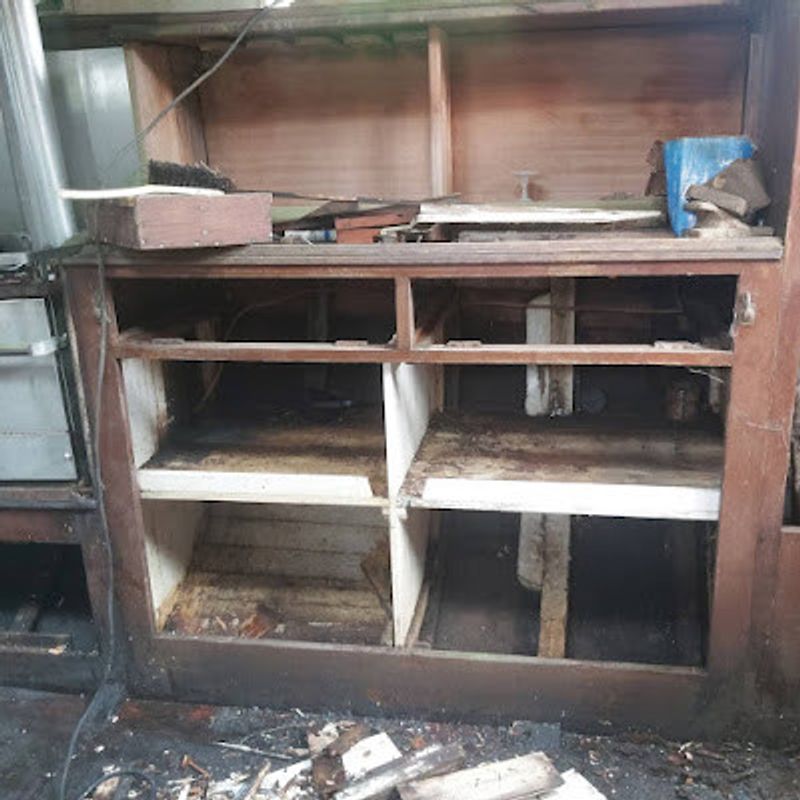 Before and after photos on the starboard side lockers.