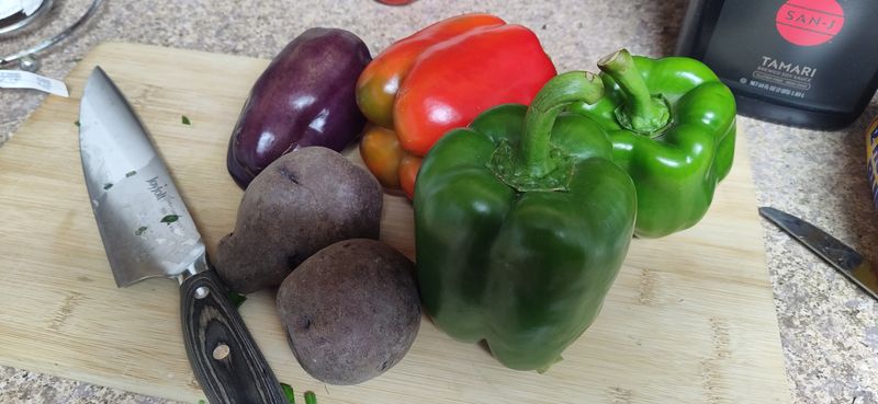 Fall farmers markets offer great winter finds