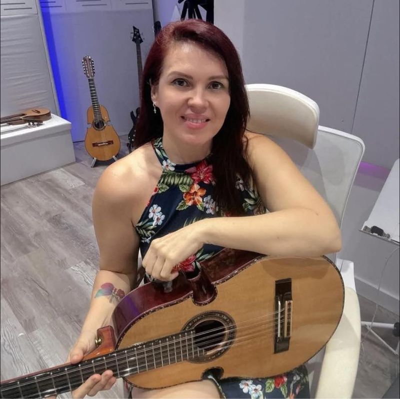 Tu canción favorita en el Cuatro Puertorriqueño