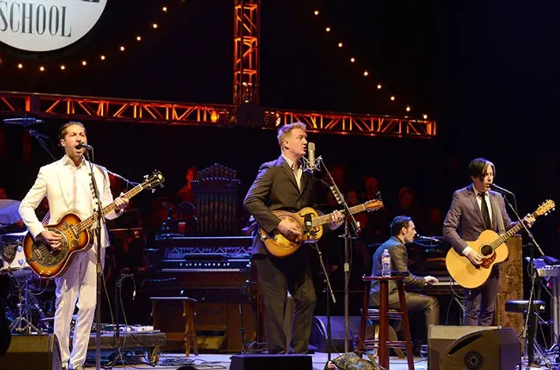 QOTSA @ Bridge School Benefit 2013 - The whole package