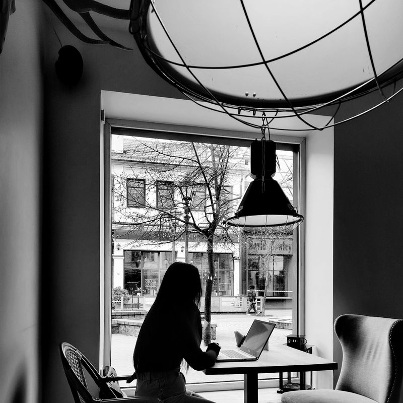 The Boring Middle Isn't a Motivation Problem, It's a Dopamine Drop-Off Zone.