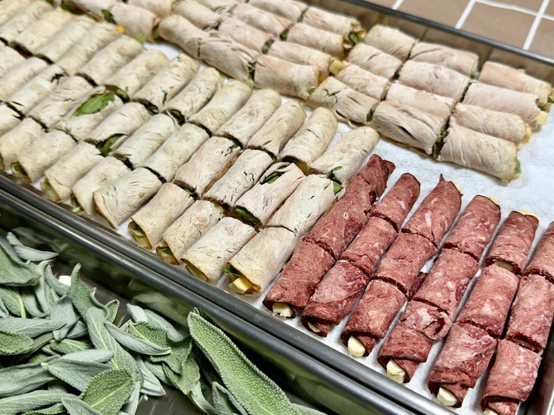 Freeze Dried Meat And Cheese Snacks