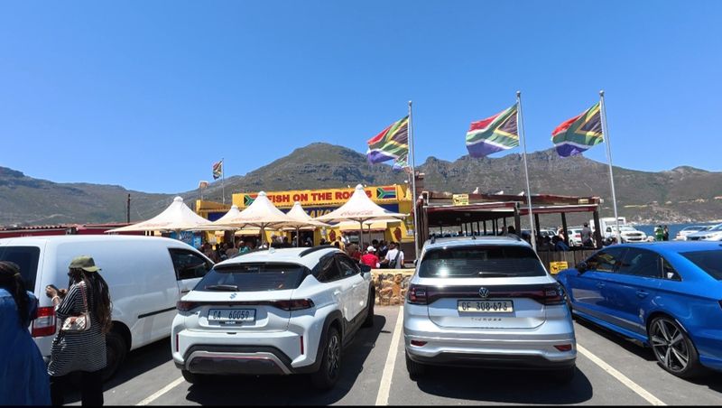I tasted Cape Town's famous fish & chips!