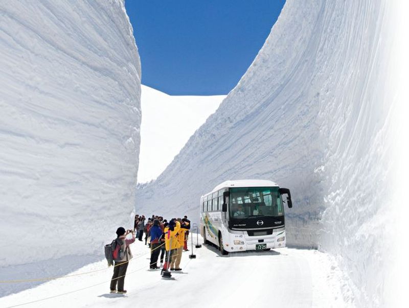 Beyond Skiing: Japan's 5 Best "Snow Corridors" You've Never Heard Of