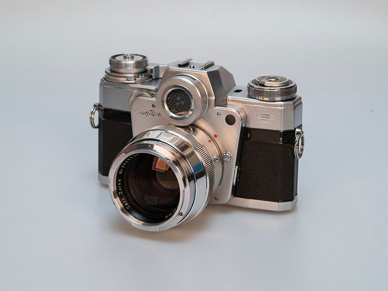 A "lens" cap for Contax Bullseye