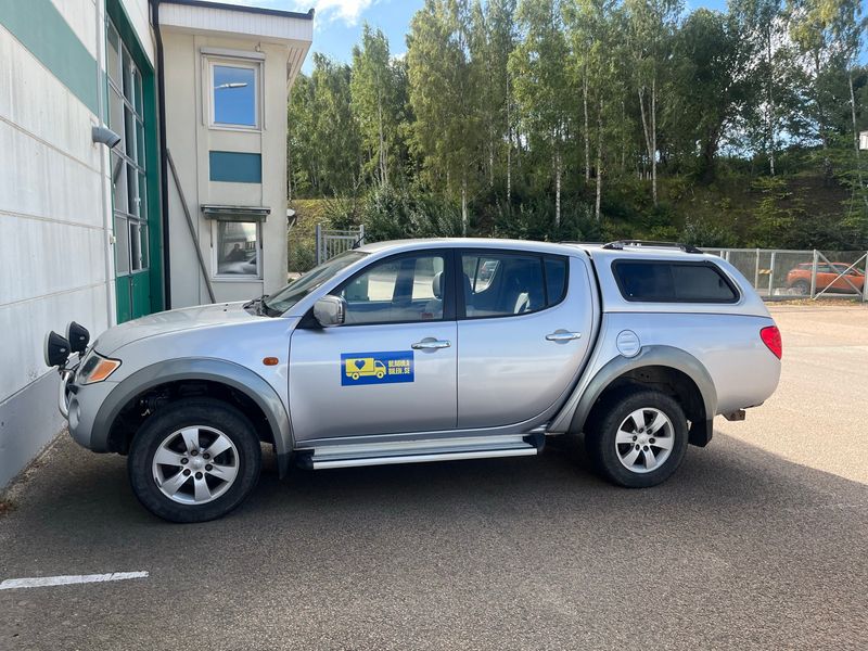 Swedish Friends, Japanese Wheels