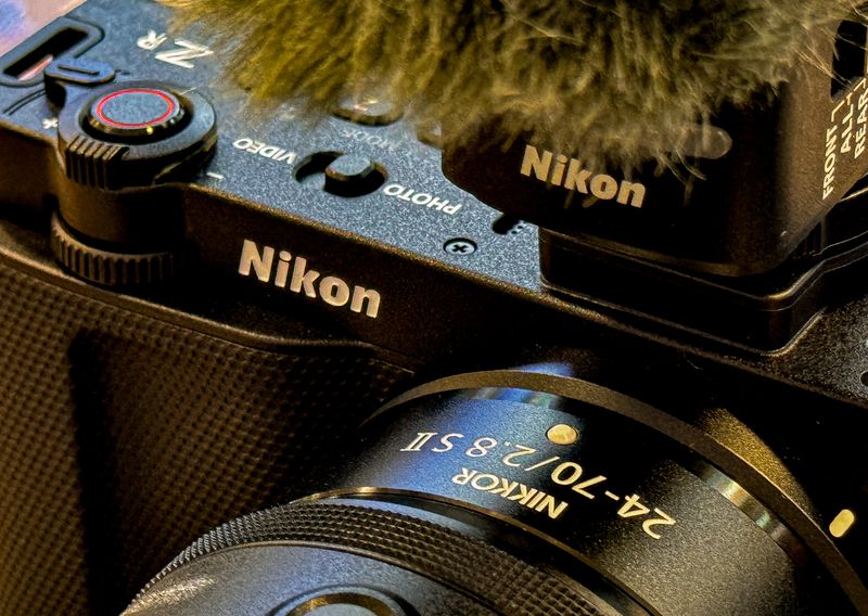 NIKON ZR | Initial Impressions on STILLS photography #02 | Tracking People with 3D