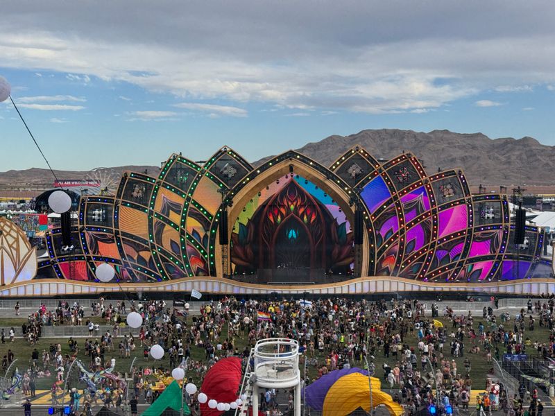 EDC Live Sets on Rave Tapes!