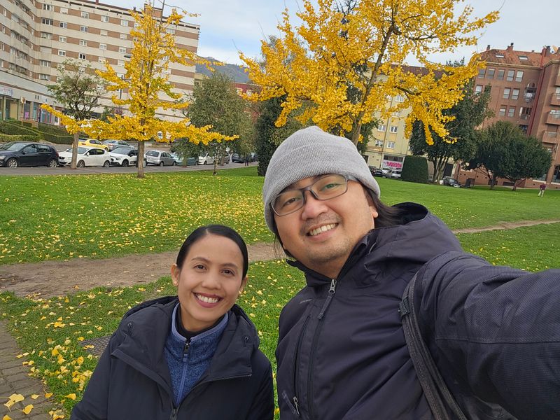 “They’re Just Vloggers”: Why Lived Experience Is the Ultimate Spain Digital Nomad Visa Cre