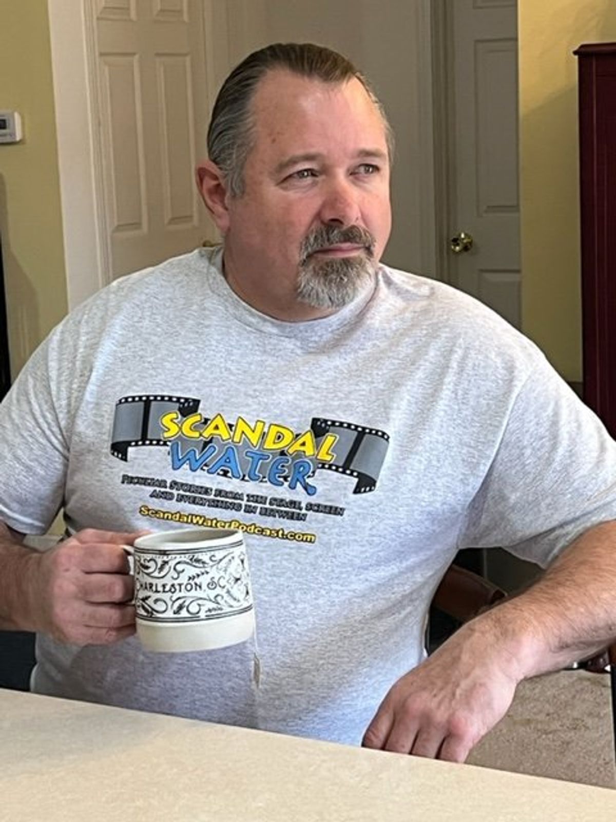 SW Logo Tee-Shirt