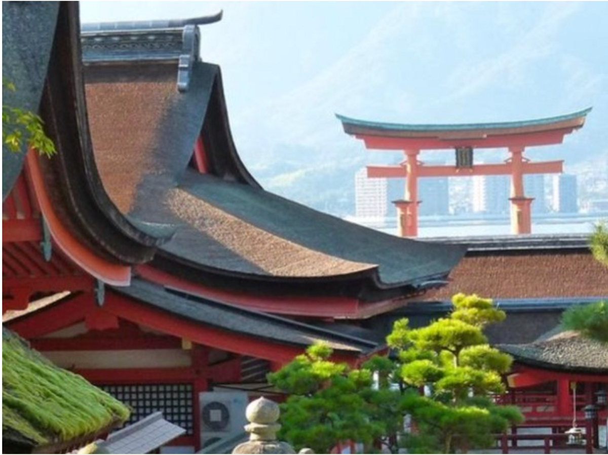 Miyajima island (Hiroshima, Japan) highlights tour