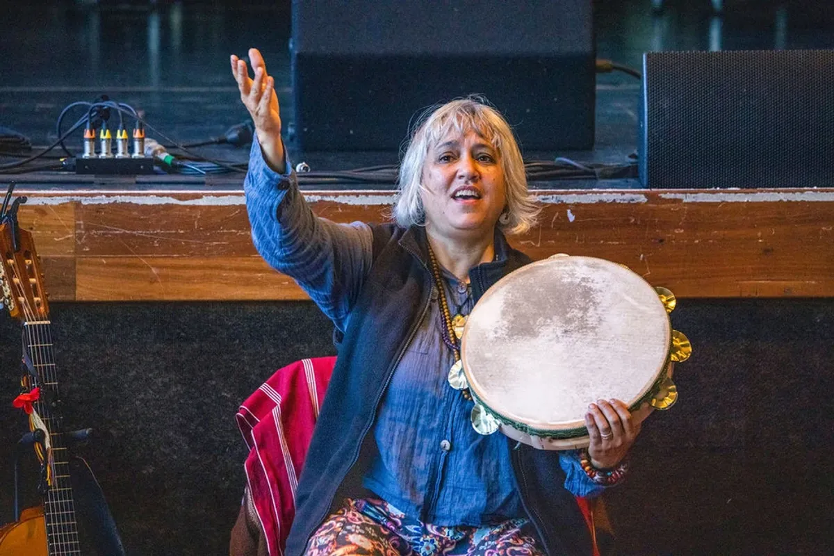 An italian folksong via Zoom for your italian Nonna and Nonno