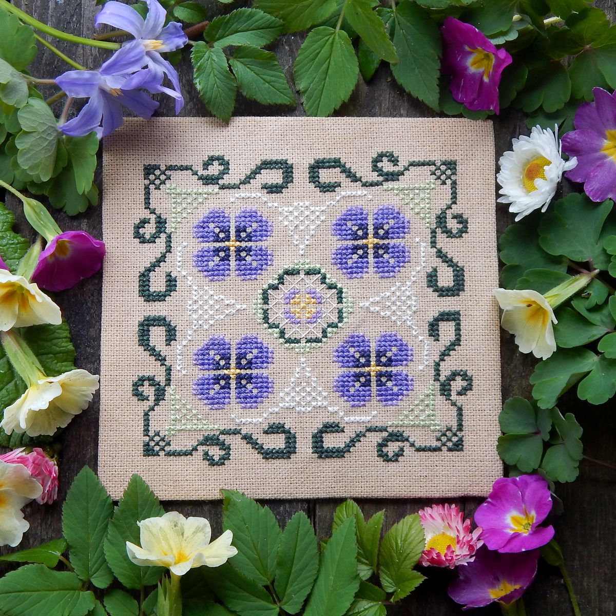 The Violets cross stitch pattern - Buymeacoffee