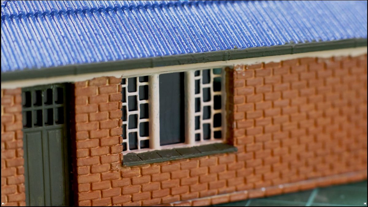 HO Scale suburban house_001