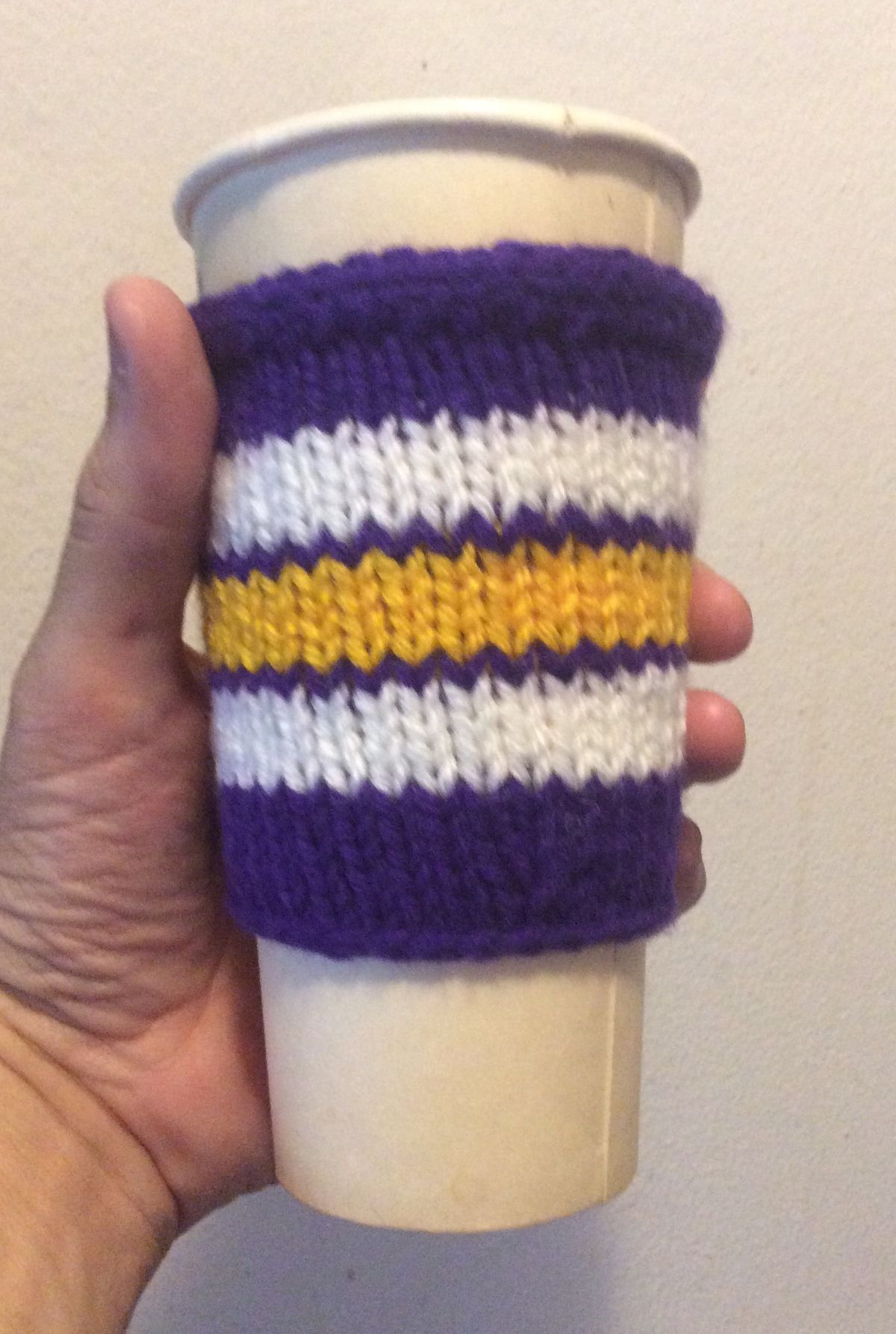 Vikings Retro Coffee 2GO Cup Sleeve (Cozy)
