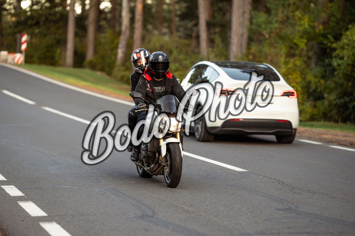 Download Photo ( 3 Octombrie )