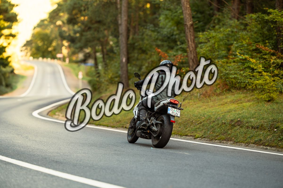 Download Photo ( 3 Octombrie )