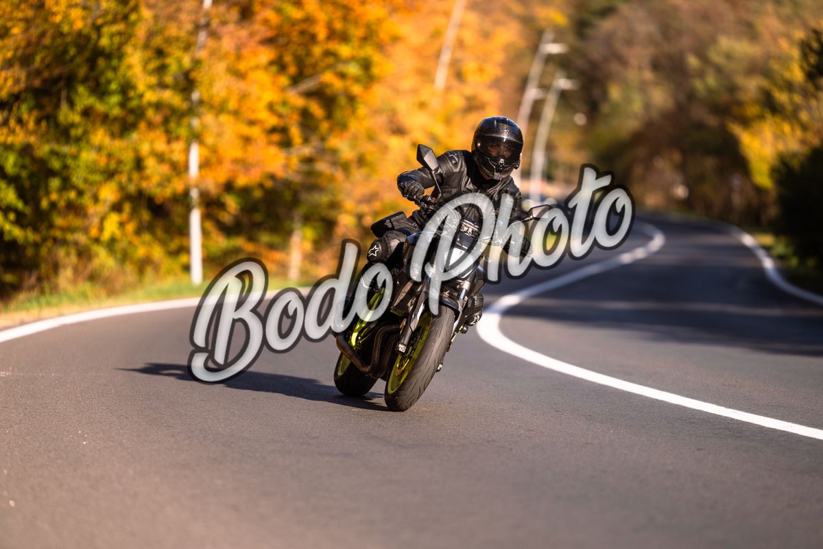Download Photo ( 27 Octombrie )